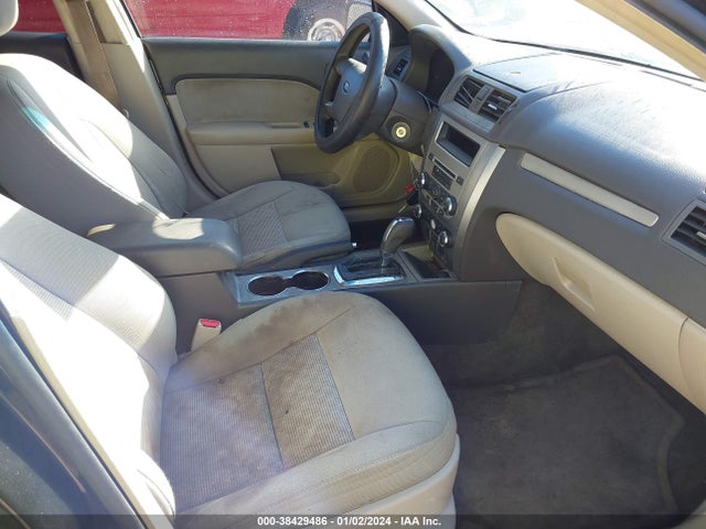2010 FORD FUSION SE VIN: 3FAHP0HA7AR359803