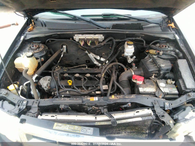 2009 FORD ESCAPE XLT VIN: 1FMCU93729KB28462