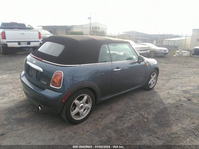 2010 MINI COOPER WMWMR3C56ATZ19417 Photo 3