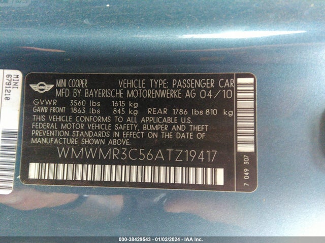 2010 MINI COOPER WMWMR3C56ATZ19417 Photo 8