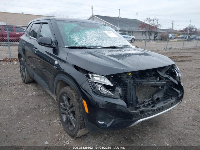 2021 KIA SELTOS LX VIN: KNDEPCAA9M7153046