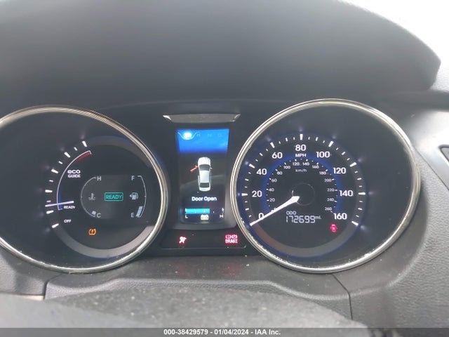 2011 HYUNDAI SONATA HYBRID VIN: KMHEC4A47BA015688