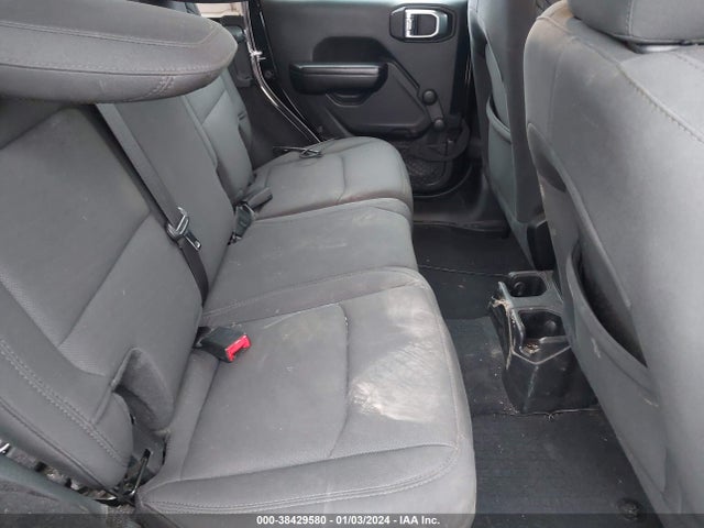 1C4HJXDN5LW154218 Jeep Wrangler Unlimited Sport 4x4