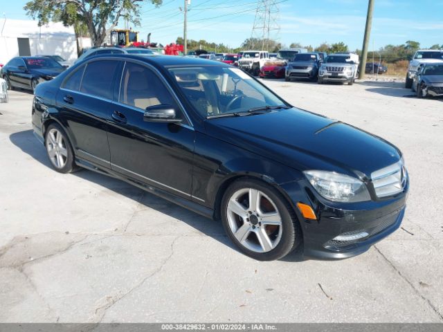 2011 MERCEDES-BENZ C 300 WDDGF8BB6BR177621
