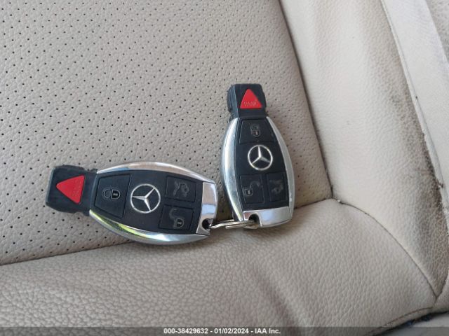 2011 MERCEDES-BENZ C 300 WDDGF8BB6BR177621 Photo 10