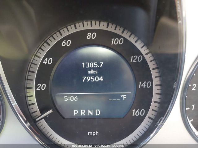 2011 MERCEDES-BENZ C 300 WDDGF8BB6BR177621 Photo 6