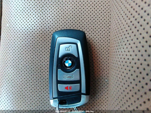 BMW 750li Xdrive 2015 WBAYF8C56FD655091 Image 11