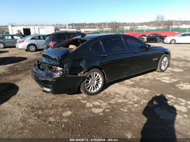 BMW 750li Xdrive 2015 WBAYF8C56FD655091 Image 4