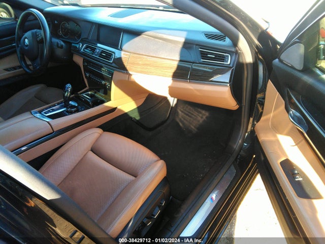 BMW 750li Xdrive 2015 WBAYF8C56FD655091 Image 5