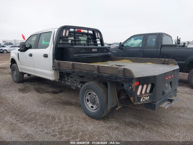 Ford F-250 Xl 2018 1FD7W2BT6JEC10067 Image 3