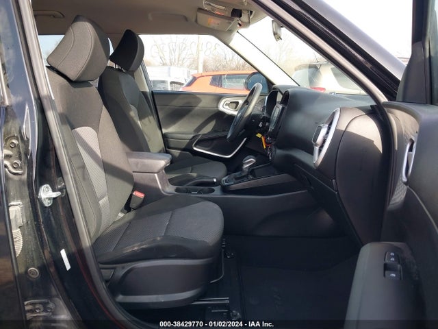KIA SOUL LX 2020 KNDJ23AU1L7123514 Image 5