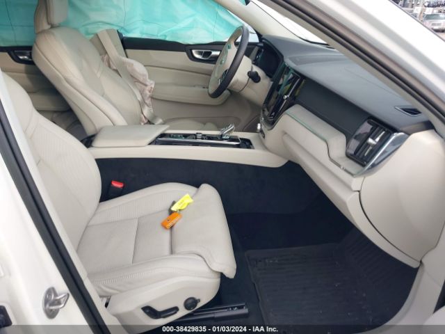 2023 VOLVO XC60 YV4L12RA3P1356980 Photo 4