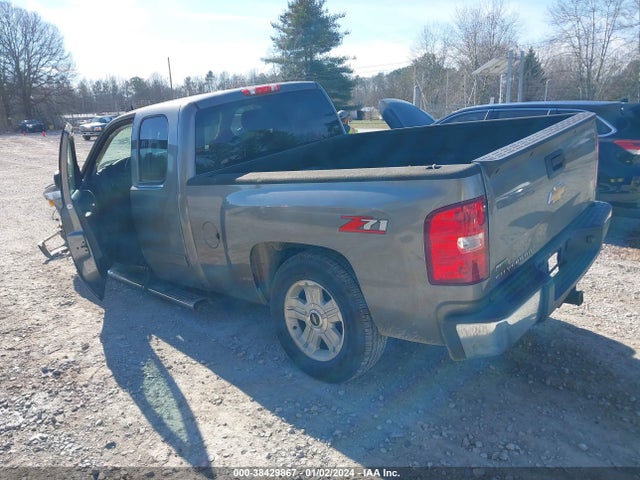 2012 CHEVROLET SILVERADO 1500 LT VIN: 1GCRCSE05CZ263135