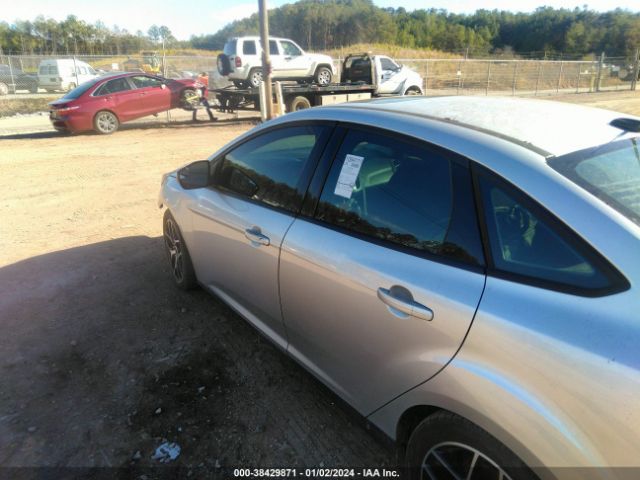 1FADP3H20JL232155 Ford FOCUS SEL