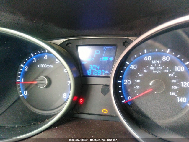 2012 HYUNDAI TUCSON LIMITED VIN: KM8JU3AC1CU318026