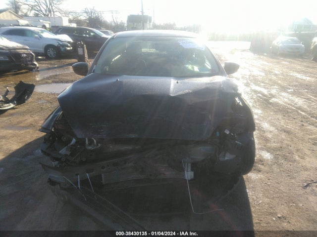 Ford FOCUS SE 2018 1FADP3F22JL318649 Image 12