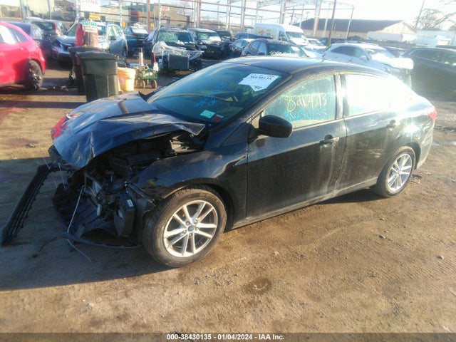 Ford FOCUS SE 2018 1FADP3F22JL318649 Image 2