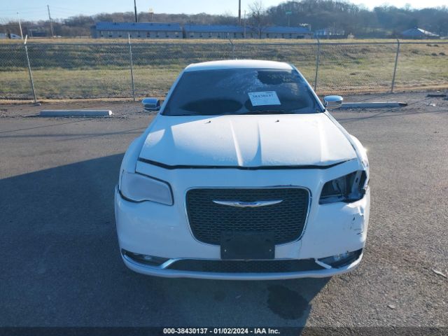 2C3CCAEG8JH159558 Chrysler 300 Limited