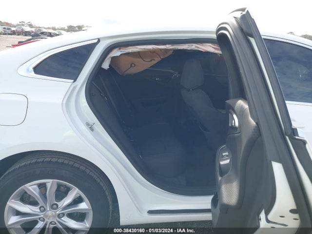 Chevrolet MALIBU LT 2019 1G1ZD5ST5KF211462 Image 8