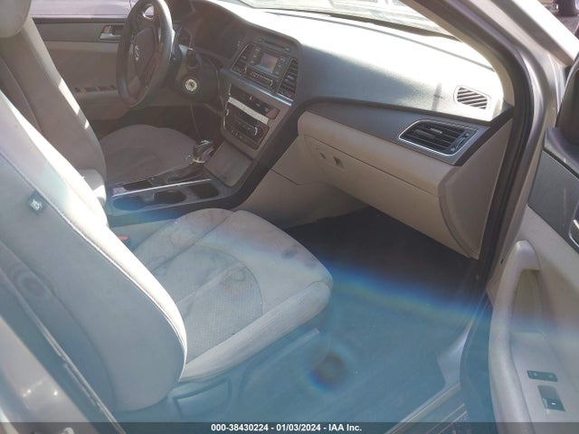 Hyundai Sonata 2017 5NPE24AF0HH493848 Image 5