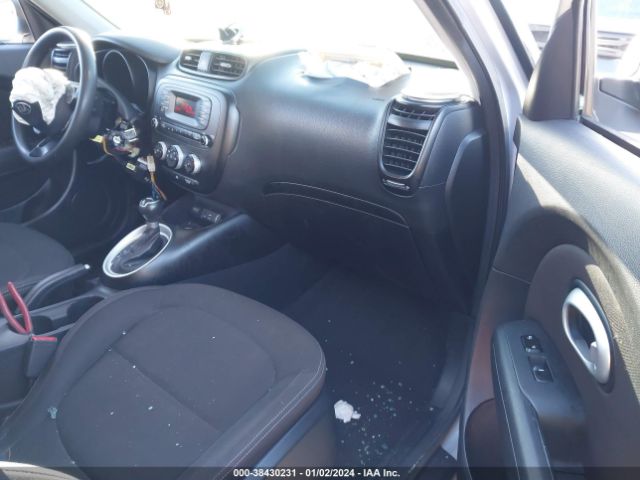 KNDJN2A29G7858778 KIA Soul !