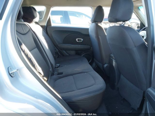 KNDJN2A29G7858778 KIA Soul !