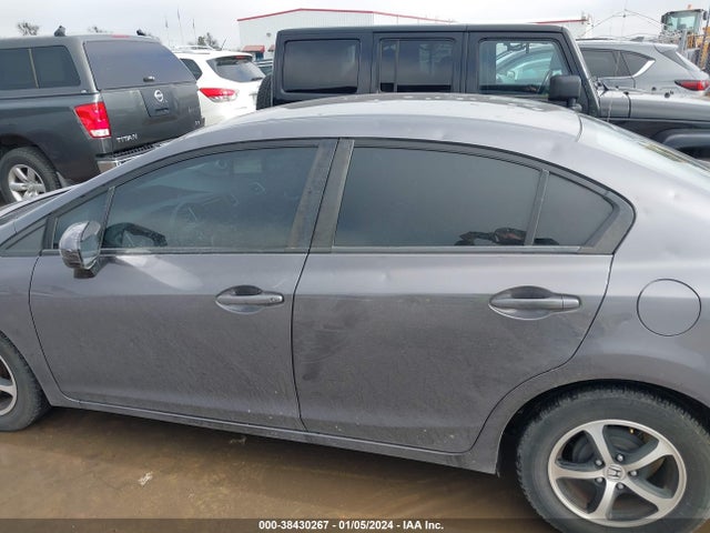 Honda CIVIC SE 2015 19XFB2F71FE092899 Image 14