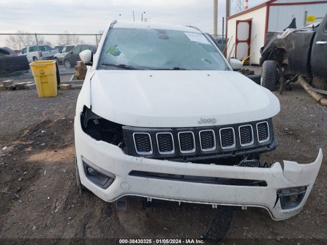 Jeep Compass Latitude 4x4 2018 3C4NJDBB6JT231773 Image 13