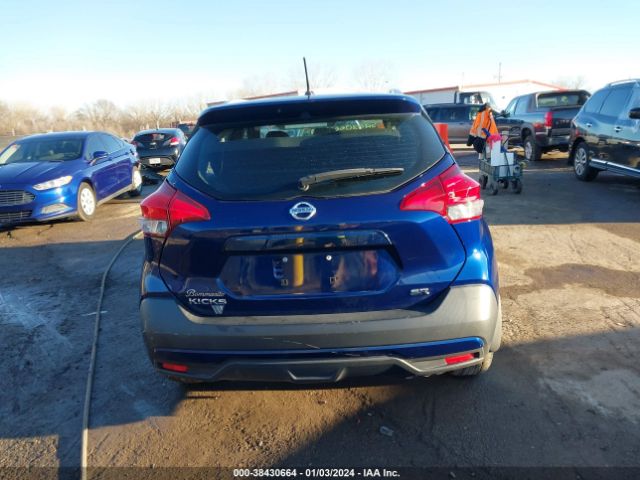3N1CP5CU8KL558613 Nissan KICKS SR