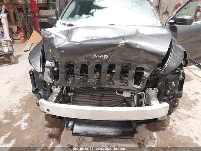 2018 JEEP CHEROKEE LATITUDE PLUS 4X4 VIN: 1C4PJMLB2JD600531