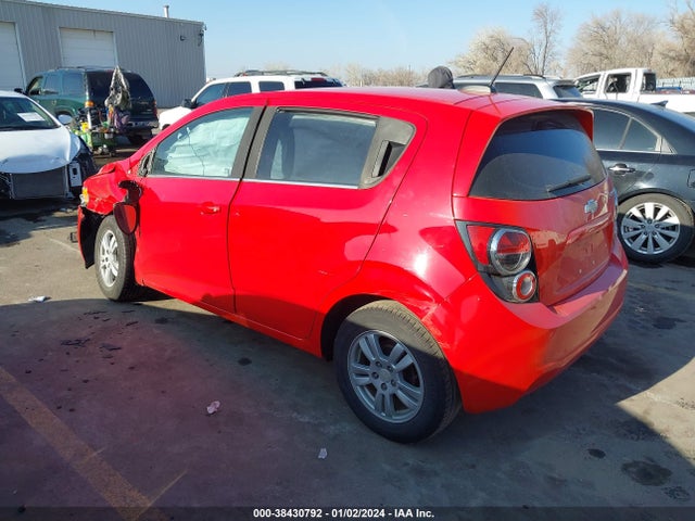 Chevrolet Sonic Lt Auto 2016 1G1JC6SBXG4185814 Image 3