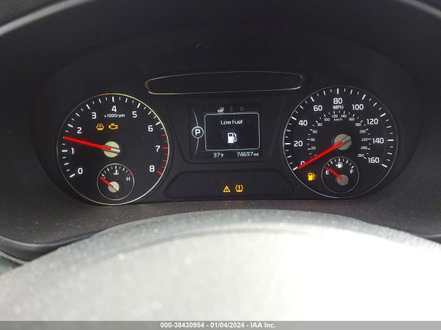 5XYPG4A33JG420423 KIA Sorento 2.4l Lx