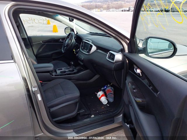 5XYPG4A33JG420423 KIA Sorento 2.4l Lx