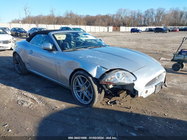 2011 JAGUAR XK SAJWA4GB8BLB42219 Photo 0
