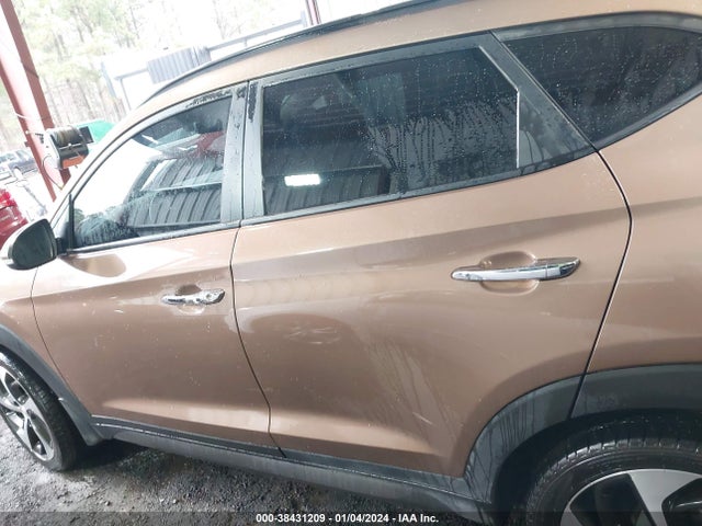 2016 HYUNDAI TUCSON LIMITED VIN: KM8J3CA28GU083902