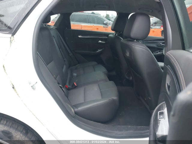 Chevrolet IMPALA 1LT 2018 2G1105S34J9133059 Image 8