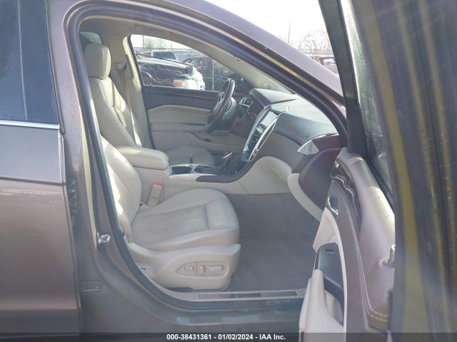 Cadillac Srx Luxury Collection 2014 3GYFNBE35ES597716 Image 5
