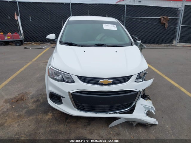 Chevrolet Sonic Lt Auto 2018 1G1JG6SH2J4109486 Image 12