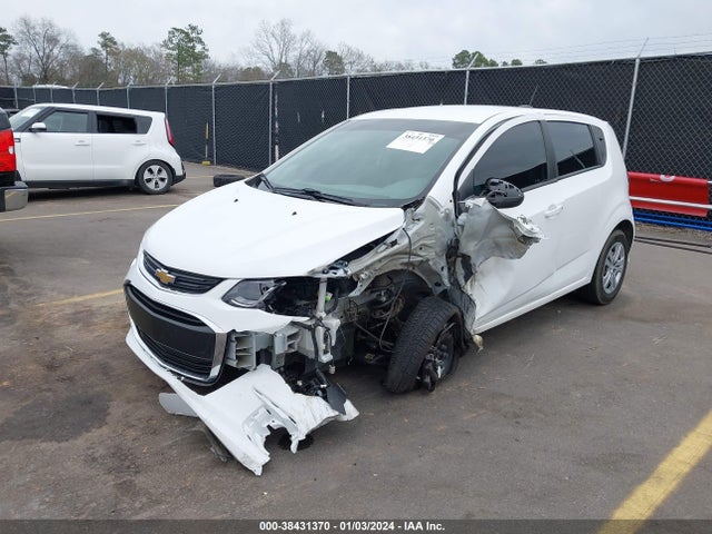 Chevrolet Sonic Lt Auto 2018 1G1JG6SH2J4109486 Image 6