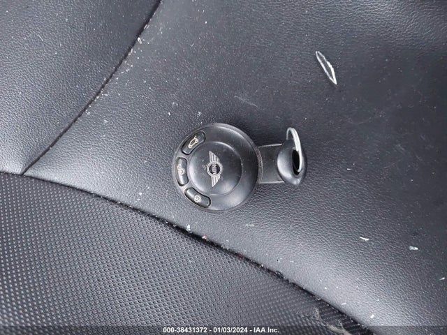 2012 MINI COOPER WMWSU3C52CT184704 Photo 10