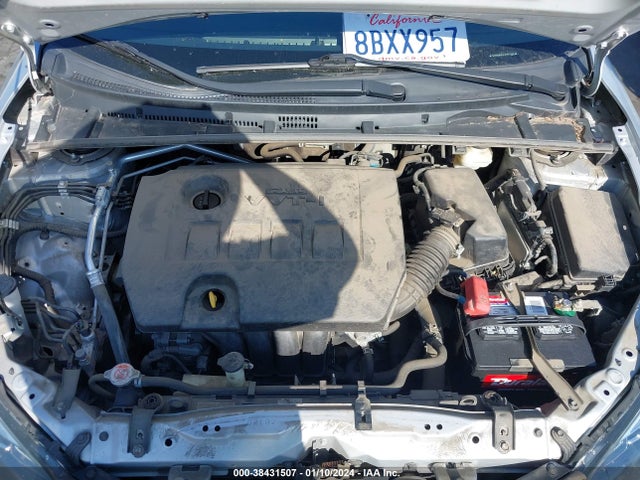 2018 TOYOTA COROLLA SE VIN: 5YFBURHE4JP777550