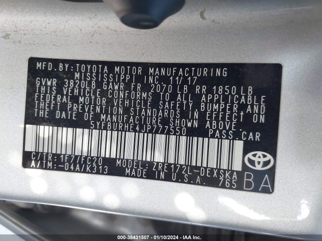 2018 TOYOTA COROLLA SE VIN: 5YFBURHE4JP777550