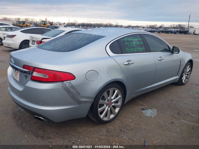 2010 JAGUAR XF SAJWA0GBXALR76531 Photo 3