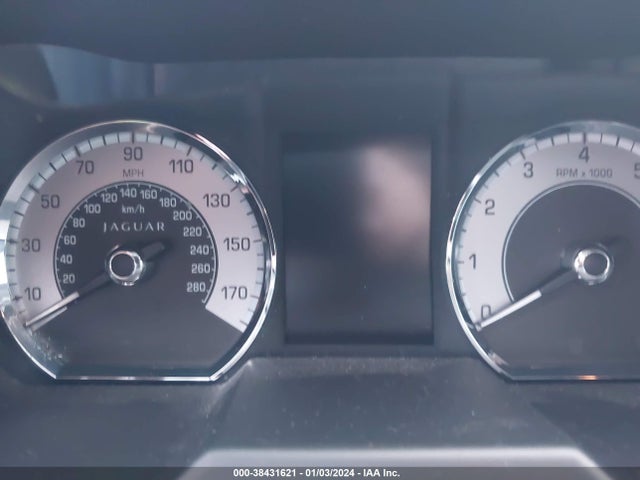 2010 JAGUAR XF SAJWA0GBXALR76531 Photo 6