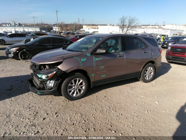 Chevrolet EQUINOX LS 2018 3GNAXREVXJL112129 Image 2