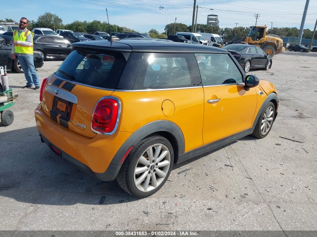 2015 MINI HARDTOP WMWXM5C5XF3A58325 Photo 3
