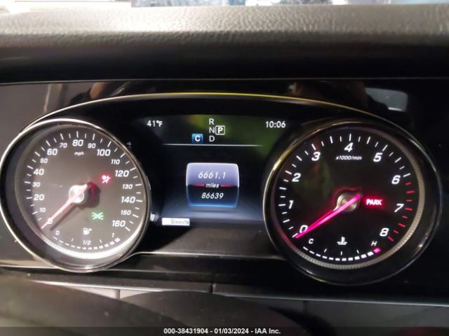 WDDZF4KB1HA108215 Mercedes-Benz E 300 4matic