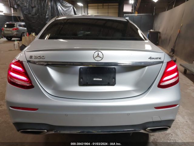 WDDZF4KB1HA108215 Mercedes-Benz E 300 4matic