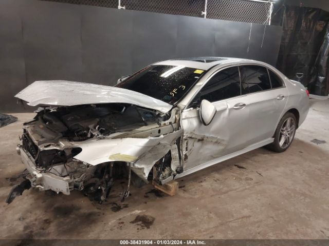 WDDZF4KB1HA108215 Mercedes-Benz E 300 4matic