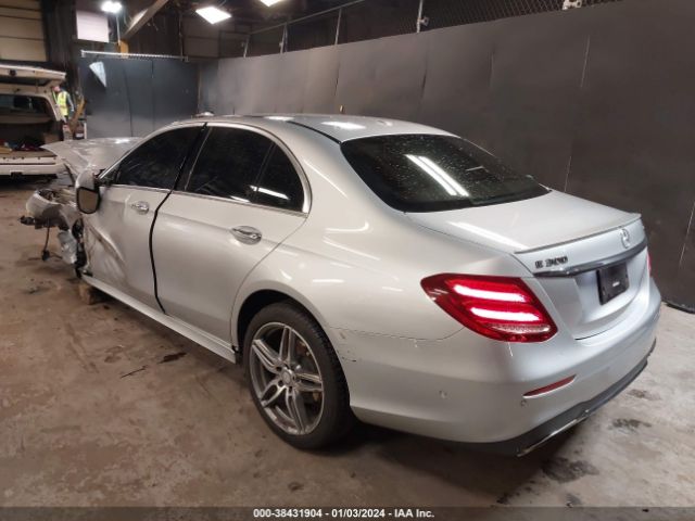 WDDZF4KB1HA108215 Mercedes-Benz E 300 4matic